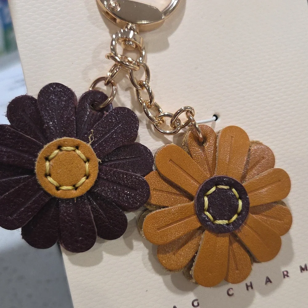 🤎▪️Camila Coelho ▪️Purple/Brown  Genuine Leather Flower Key Holder Bag Charm